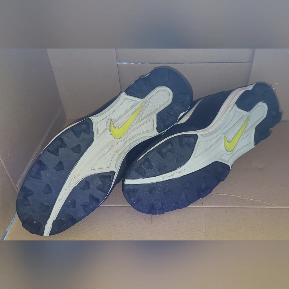 Nike Unify Keystone Softball Shoe - Women’s 7.5 - Picture 3 of 5